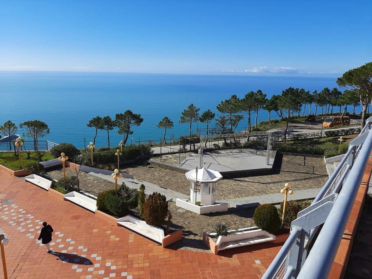 Pianeta Aparthotel *